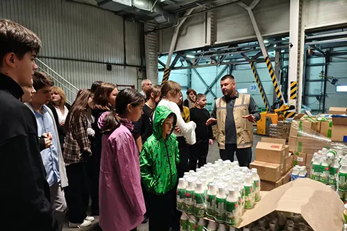 Экскурсия в распределительном центре «ПУД»: Шаг навстречу профессиональной ориентации!